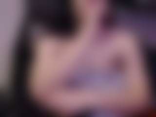 Live cam show with CrystalLake - Nipple Piercings on Free Soda