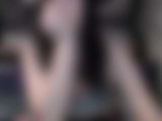 Live cam show with CrystalLake - Nipple Piercings on madthumbs