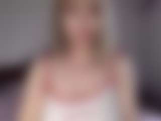 Live cam show with Lara - Shaved Pussy on Pornisteam.com | kazakhstan