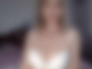 Lara's Live Sex Cam Show