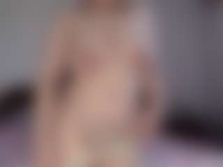 Lara's Live Sex Cam Show