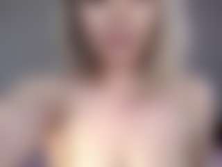 Lara's Live Sex Cam Show