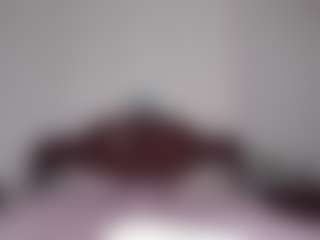 Lara's Live Sex Cam Show
