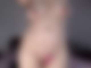 Lara's Live Sex Cam Show