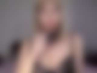 Lara's Live Sex Cam Show