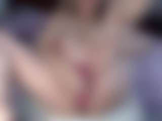 Live cam show with Lara - Spank Asian on realtime-chat
