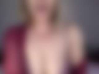 Lara's Live Sex Cam Show