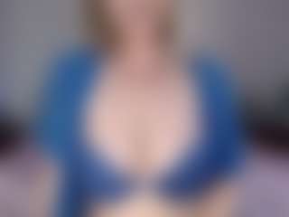 Lara's Live Sex Cam Show
