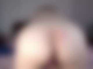 Lara's Live Sex Cam Show