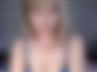 Live cam show with Lara - Bikini on numayanayam.club