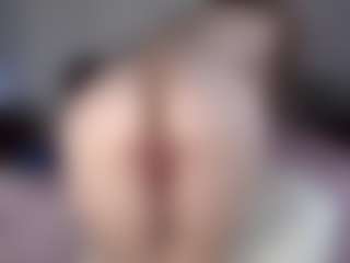 Live cam show with Lara - Trimmed Asian on alttransgirls