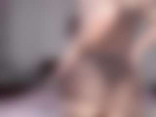 Live cam show with Lara - Asian Amateur on Camsoda Late Night