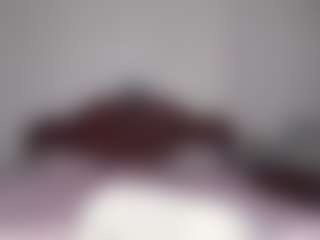 Lara's Live Sex Cam Show