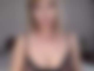 Lara's Live Sex Cam Show