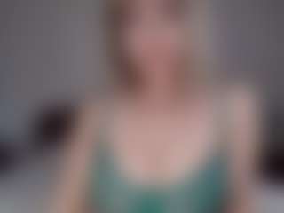Lara's Live Sex Cam Show