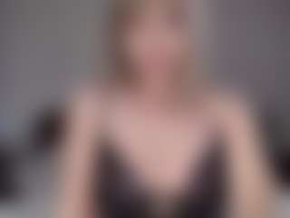 Lara's Live Sex Cam Show