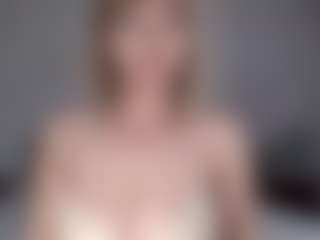Live cam show with Lara - Sexwebcam Asian on Camming Site