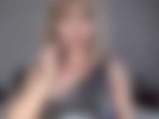 Live cam show with Lara - Asian Granny on hotwifechat.live