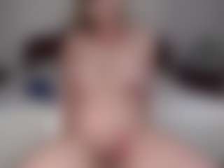 Lara's Live Sex Cam Show