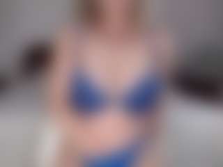 Lara's Live Sex Cam Show