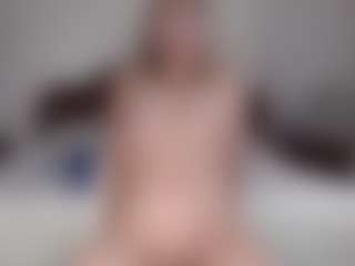 Lara's Live Sex Cam Show