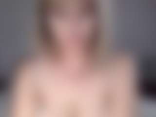 Lara's Live Sex Cam Show