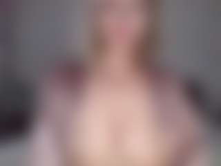 Lara's Live Sex Cam Show
