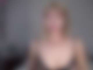 Lara's Live Sex Cam Show