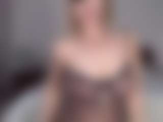 Lara's Live Sex Cam Show