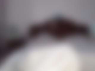 Lara's Live Sex Cam Show