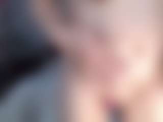 Lara's Live Sex Cam Show