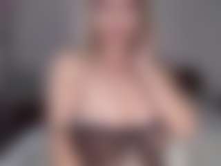 Lara's Live Sex Cam Show