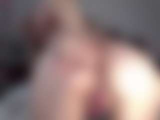 Lara's Live Sex Cam Show