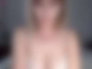 Live cam show with Lara - Asian Big Ass on Uber Horny