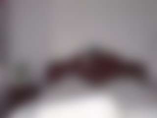 Lara's Live Sex Cam Show