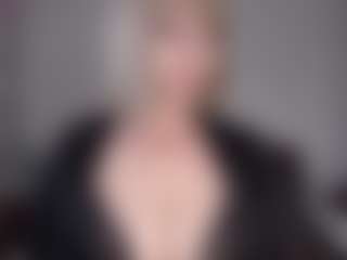 Lara's Live Sex Cam Show