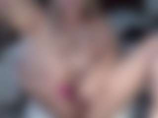 Lara's Live Sex Cam Show