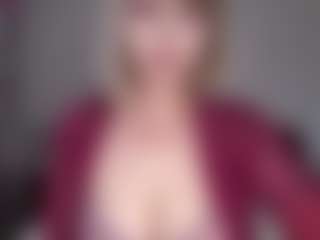 Lara's Live Sex Cam Show