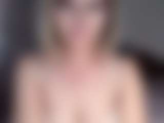 Lara's Live Sex Cam Show