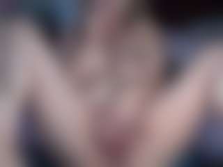 Lara's Live Sex Cam Show