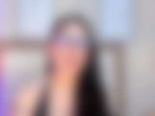 EmilyWatsonn's Live Sex Cam Show