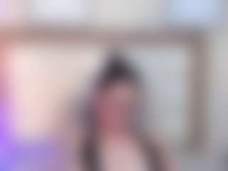 EmilyWatsonn's Live Sex Cam Show