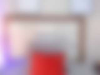 EmilyWatsonn's Live Sex Cam Show