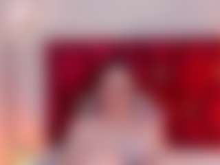 EmilyWatsonn's Live Sex Cam Show