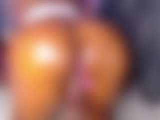 TinnaGoddess's Live Sex Cam Show