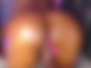 Live cam show with TinnaGoddess - BBW on Camsoda