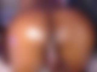 Live cam show with TinnaGoddess - Tease Ebony on realtime-chat | colombia