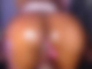 TinnaGoddess's Live Sex Cam Show