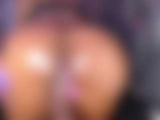 TinnaGoddess's Live Sex Cam Show