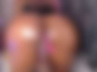 Show de cam en vivo con TinnaGoddess - Sexwebcam Ebony en Camsoda | colombia